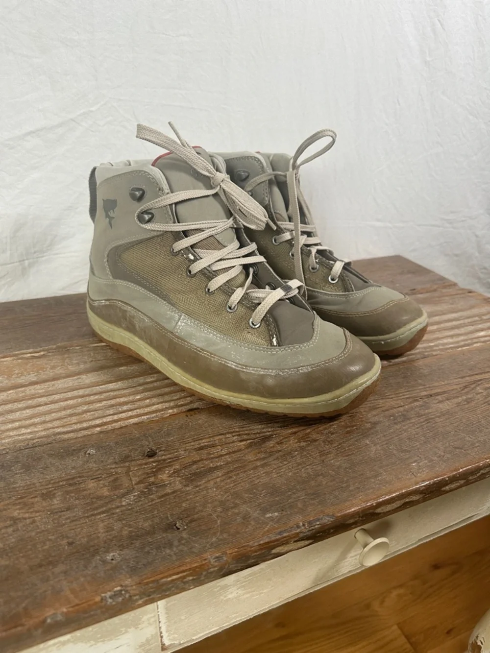 Simms Men's Chukka Boots in Taupe and Olive